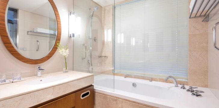 Atpūta 5* CROWNE PLAZA DOHA viesnīca Dohā, Kataras galvaspilsētā! 50