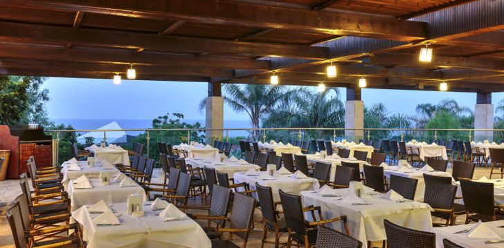 Baudiet savu atvaļinājumu 5* SUNIS KUMKOY BEACH RESORT HOTEL & SPA Sidē, Turcijā! 38
