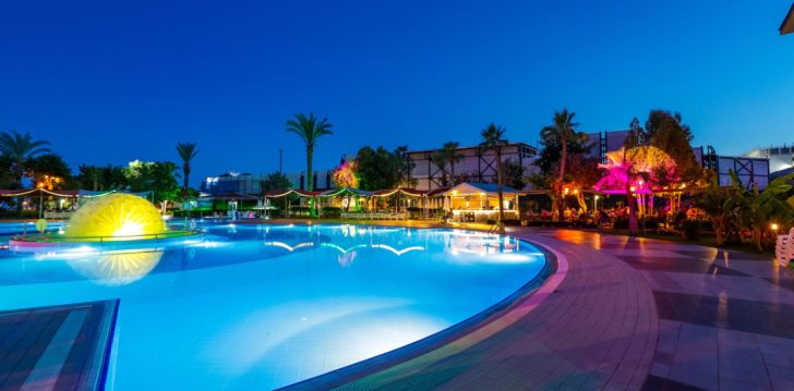 Izbaudiet laisku atpūtu 5* QUEENS PARK LE JARDIN RESORT Kemerā, Turcijā! 36