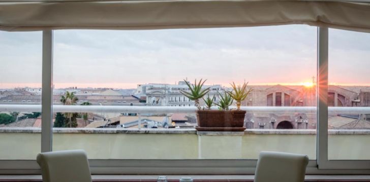 Atvaļinājums ar skatu 3* EXE DOMUS AUREA Romā, Itālijā! 1