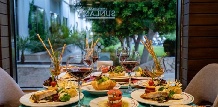 Lutinoša atpūta Turcijas piekrastē, 5* viesnīcā SUNLAND RESORT HOTEL Kemerā! 25