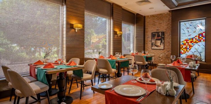 Lutinoša atpūta Turcijas piekrastē, 5* viesnīcā SUNLAND RESORT HOTEL Kemerā! 75