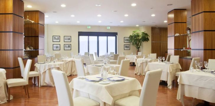 Atpūta Sardīnijā, Kaljāri, 4* HOLIDAY INN CAGLIARI viesnīcā! 3