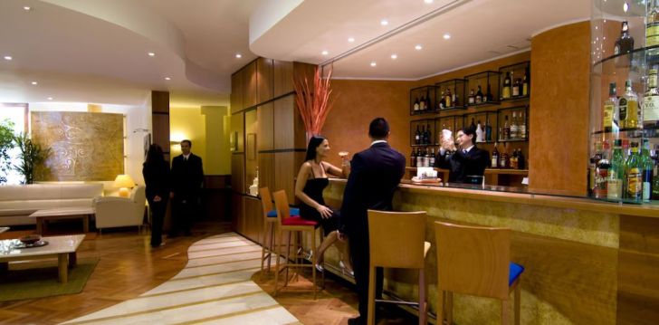Atpūta Sardīnijā, Kaljāri, 4* HOLIDAY INN CAGLIARI viesnīcā! 5