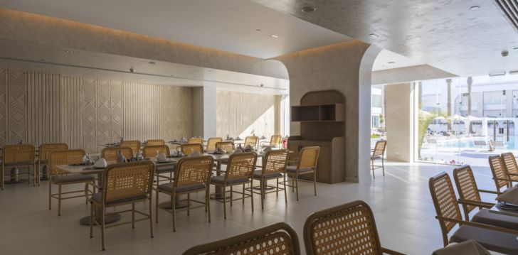 5* VIP atpūta SUNRISE WHITE HILLS viesnīcā Šarmelšeihā! 60