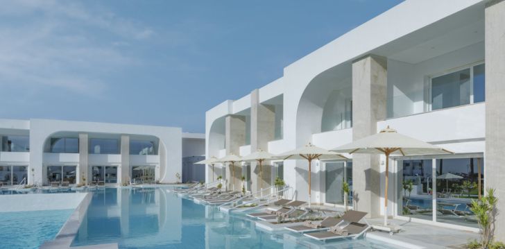 5* VIP atpūta SUNRISE WHITE HILLS viesnīcā Šarmelšeihā! 6