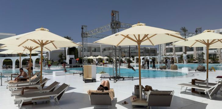 5* VIP atpūta SUNRISE WHITE HILLS viesnīcā Šarmelšeihā! 69