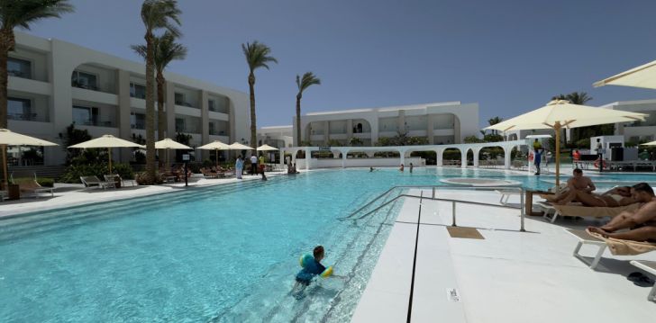 5* VIP atpūta SUNRISE WHITE HILLS viesnīcā Šarmelšeihā! 71