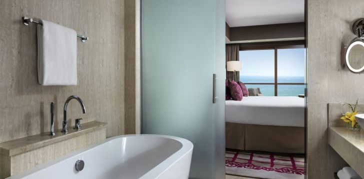 Atpūta Apvienotajos Arābu Emirātos – 5* viesnīcā FAIRMONT AJMAN! 10