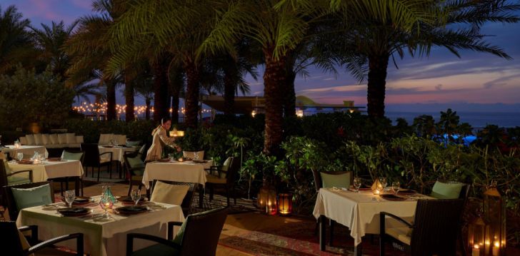 Atpūta Apvienotajos Arābu Emirātos – 5* viesnīcā FAIRMONT AJMAN! 23