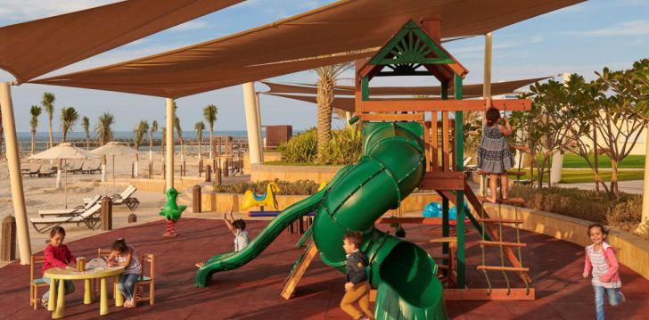 Atpūta Apvienotajos Arābu Emirātos – 5* viesnīcā FAIRMONT AJMAN! 31