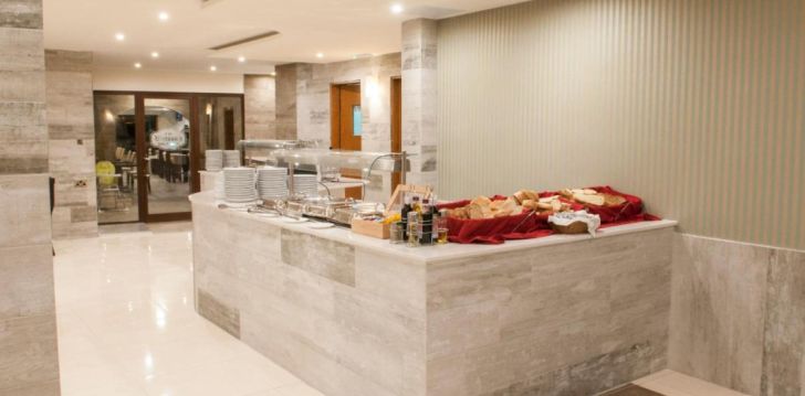 THE EUROCLUB HOTEL 3* - izdevīga, ekonomiska atpūta Maltā! 9