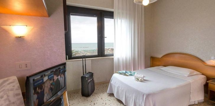 HOTEL MAJA 4* - atpūta pie pašas jūras Peskārā, Itālijā! 5