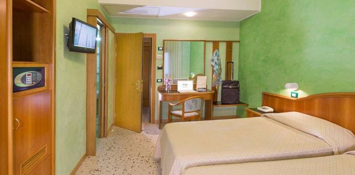 HOTEL MAJA 4* - atpūta pie pašas jūras Peskārā, Itālijā! 9