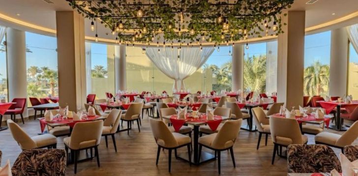 Izdevīgs atvaļinājums 4* PALM BEACH RESORT Hurgadā! 8