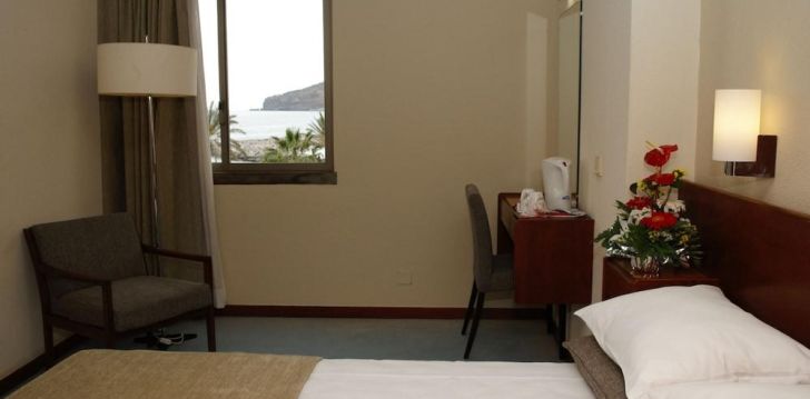 FLAG HOTEL MADEIRA BRAVAMAR 3* - ekonomiska atpūta blakus pludmalei Madeirā! 6