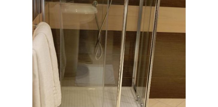 3* HOTEL SOFIA - autentiska un izdevīga atpūta pilsētas sirdī Katānijā, Sicīlijā! 12