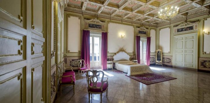 3* HOTEL SOFIA - autentiska un izdevīga atpūta pilsētas sirdī Katānijā, Sicīlijā! 2
