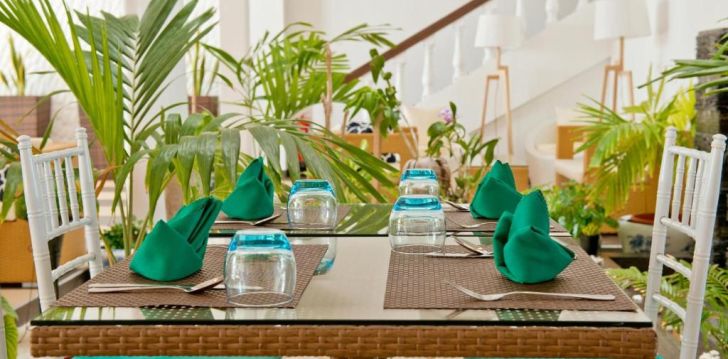 CRYSTAL SANDS BEACH 4* - laiska atpūta pie pašas pludmales Maldīvu salās! 24