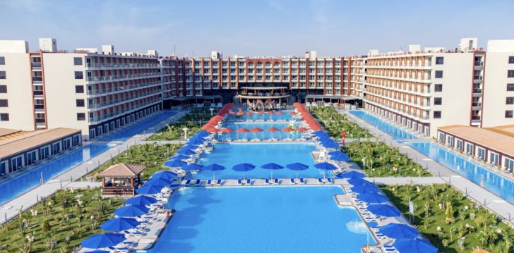 REWAYA MAJESTIC RESORT 5* - atpūta ar akvaparku pie jūras Hurgadā, Ēģiptē! 49