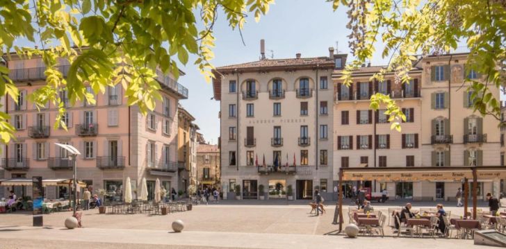 ALBERGO FIRENZE 3* - elegants atvaļinājums Komo vēsturiskajā sirdī! 1