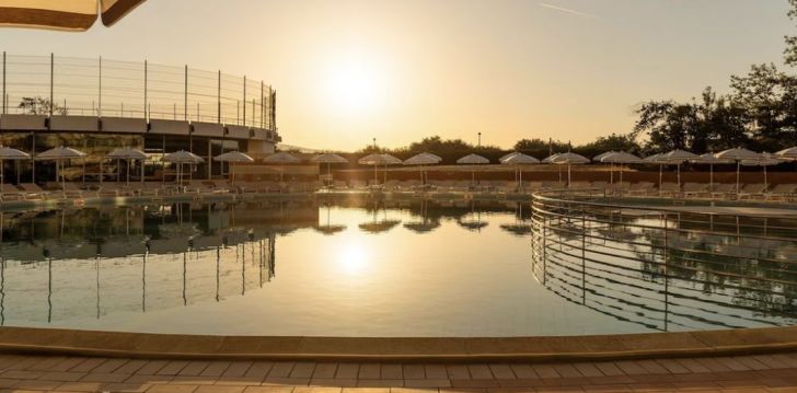 4* ALUASOUL SUNNY BEACH - laiska atpūta Burgasā, pašā jūras krastā! 10