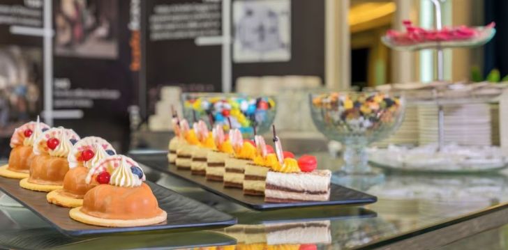 Brīvdienas, kas lutinās karstajā Turcijas saulē, 5* VIP klases viesnīcā DELPHIN IMPERIAL! 35