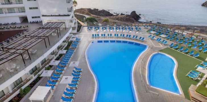 Moderna atpūtas paradīze Tenerifes ALUA ATLANTICO GOLF RESORT 4* viesnīcā 3