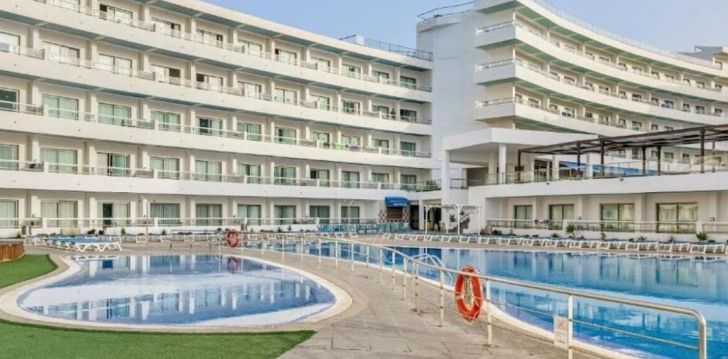 Moderna atpūtas paradīze Tenerifes ALUA ATLANTICO GOLF RESORT 4* viesnīcā 9
