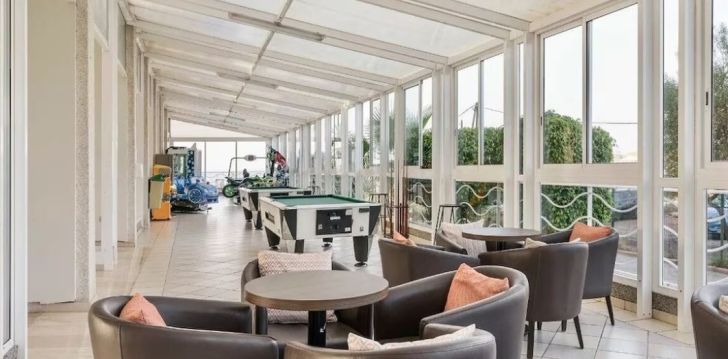 Moderna atpūtas paradīze Tenerifes ALUA ATLANTICO GOLF RESORT 4* viesnīcā 25