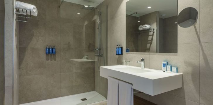 Moderna atpūtas paradīze Tenerifes ALUA ATLANTICO GOLF RESORT 4* viesnīcā 54