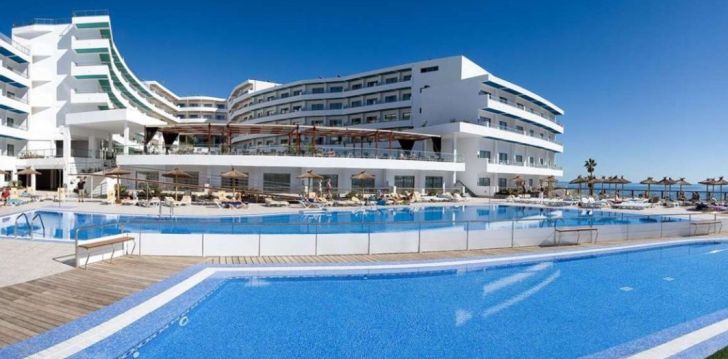 Moderna atpūtas paradīze Tenerifes ALUA ATLANTICO GOLF RESORT 4* viesnīcā 56