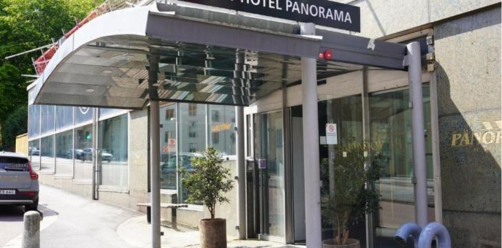 Moderna atpūta pilsētas ceļotājiem 4* viesnīcā Comfort Hotel Panorama 1