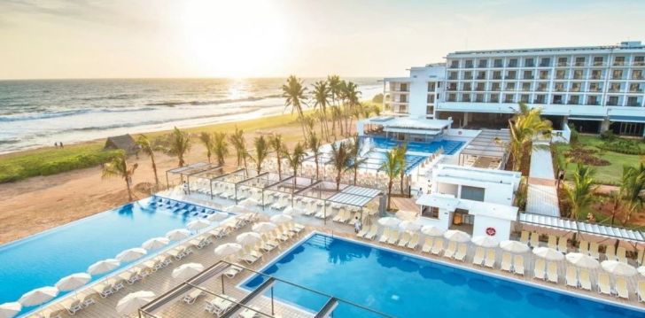 Brīvdienas tālajā Šrilankā, 5* viesnīcā HOTEL RIU SRI LANKA! 48