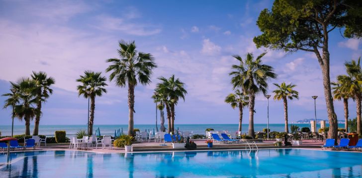 Atpūta pie jūras Duresā, Albānijā, 4* viesnīcā FA-FA PREMIUM! 3