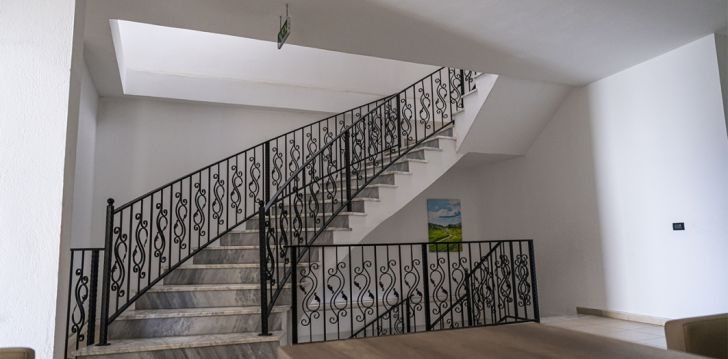 Atklājiet Albāniju 3* viesnīcā PRINCE HOTEL GOLEM! 8