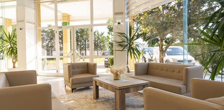 Atklājiet Albāniju 3* viesnīcā PRINCE HOTEL GOLEM! 10