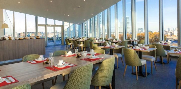Neaizmirstama Parīze, apmeties 3* viesnīcā APPART'HOTEL ODALYS PARIS XVII! 22