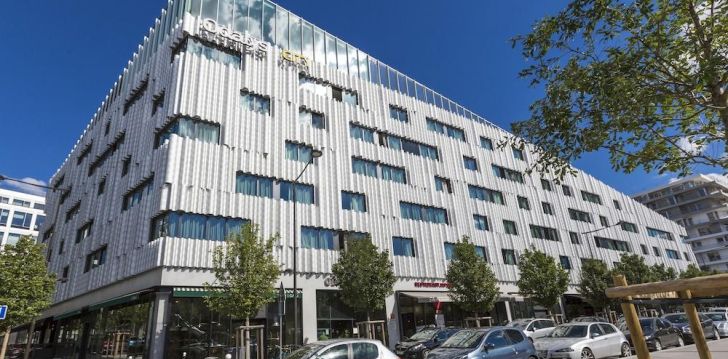 Neaizmirstama Parīze, apmeties 3* viesnīcā APPART'HOTEL ODALYS PARIS XVII! 1