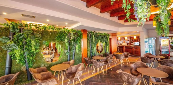 Atvaļinājums 4* MAJESTIC HOTEL 50 metrus no pludmales Duresā, Albānijā 2