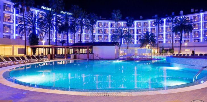 Atpūta Spānijā, Kostadoradā, 4* BEST CAMBRILS viesnīcā! 24
