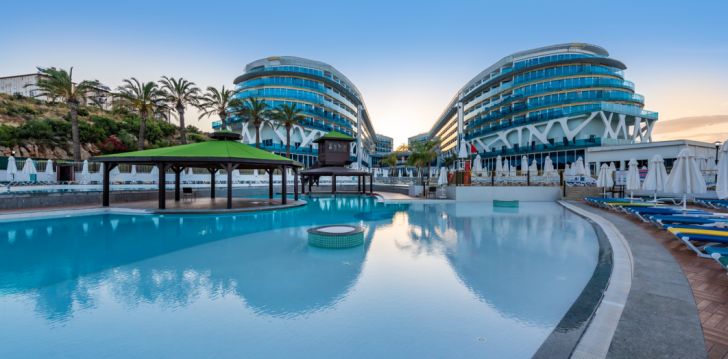 Ideālas brīvdienas 5-zvaigžņu viesnīcā VIKINGEN INFINITY RESORT SPA Alanijā! 12