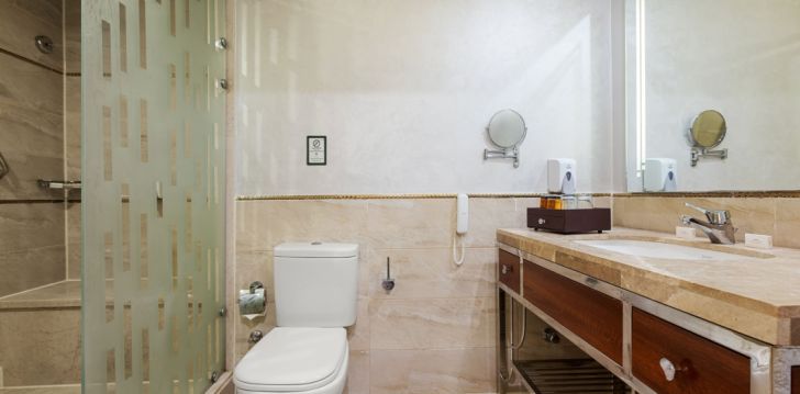Izbaudiet karsto Ēģiptes sauli 5-zvaigžņu viesnīcā BEACH ALBATROS RESORT, Hurgadā! 18