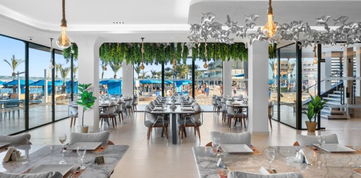 Izbaudiet karsto Ēģiptes sauli 5-zvaigžņu viesnīcā BEACH ALBATROS RESORT, Hurgadā! 28