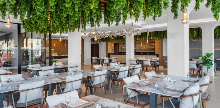 Izbaudiet karsto Ēģiptes sauli 5-zvaigžņu viesnīcā BEACH ALBATROS RESORT, Hurgadā! 29
