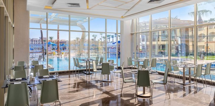 Izbaudiet karsto Ēģiptes sauli 5-zvaigžņu viesnīcā BEACH ALBATROS RESORT, Hurgadā! 36