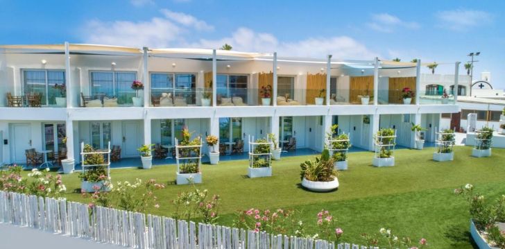 Lieliska atpūta pāriem modernajā un gaumīgajā 3* BLUE HARBOUR BOUTIQUE Aijanapā! 1