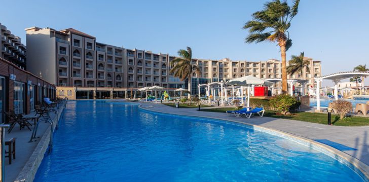 Saulains atpūtas brīdis Hurgadas piekrastē, 5* SUNRISE ALORA AQUA PARK RESORT viesnīcā! 5