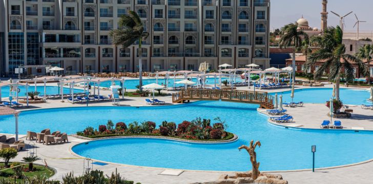 Saulains atpūtas brīdis Hurgadas piekrastē, 5* SUNRISE ALORA AQUA PARK RESORT viesnīcā! 4
