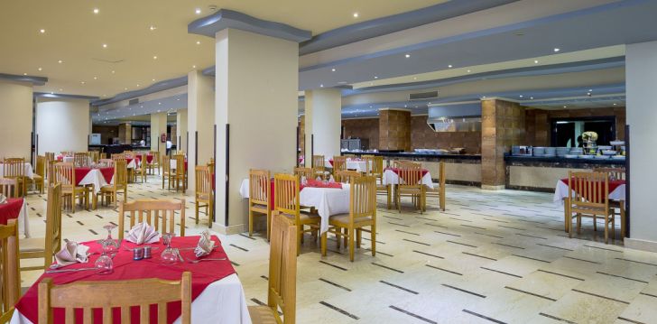 Saulains atpūtas brīdis Hurgadas piekrastē, 5* SUNRISE ALORA AQUA PARK RESORT viesnīcā! 25
